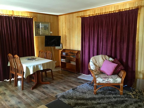 Clare Valley Cabins - Accommodation Rockhampton 3