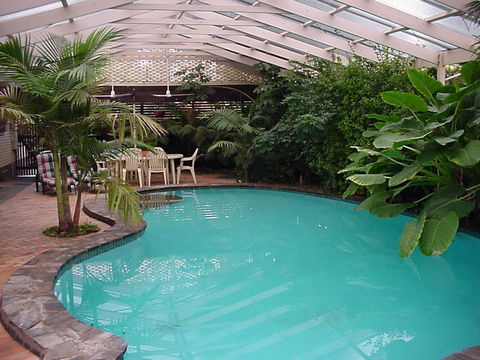 Langmeil Cottages - Accommodation Rockhampton 13