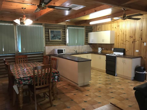 Shangri La Moonta Bay - Accommodation Rockhampton 14