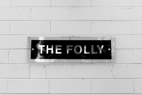 The Folly - Accommodation Rockhampton 9