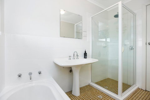 Red Door - Accommodation Rockhampton 6