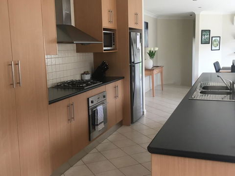 Apartment 229 Mount Gambier - Accommodation Rockhampton 2