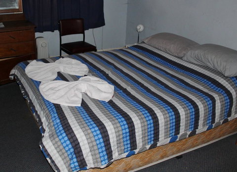 Royal Exchange Hotel - Accommodation Rockhampton 8
