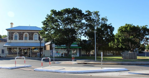 Royal Exchange Hotel - Accommodation Rockhampton 9