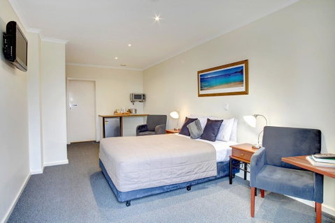 Navigators Motel & Diner - Accommodation Rockhampton 1