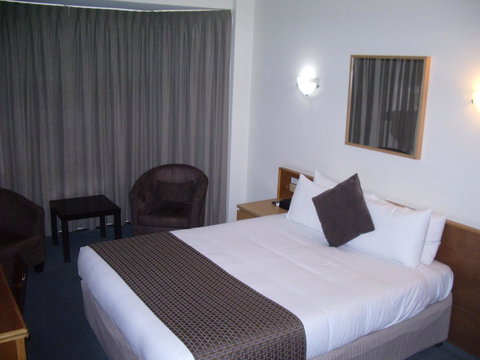 Aviators Lodge - Accommodation Rockhampton 39
