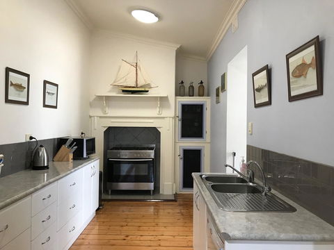 Armadale House - Kingscote - Accommodation Rockhampton 7