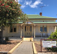Armadale House - Kingscote - Accommodation Rockhampton