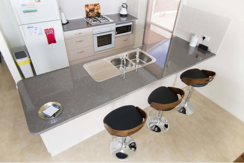 Brock's Base - Accommodation Rockhampton 4
