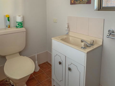 Seacroft - Accommodation Rockhampton 13