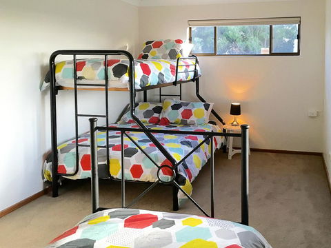 Seacroft - Accommodation Rockhampton 17