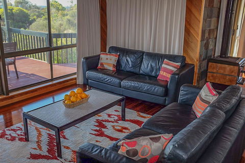 Seacroft - Accommodation Rockhampton 7