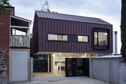 Swainson On Castle - Accommodation Rockhampton 4