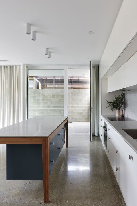 Swainson On Castle - Accommodation Rockhampton 7