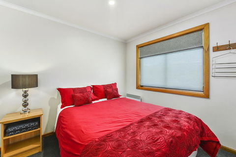 City Four Apartment - Accommodation Rockhampton 5