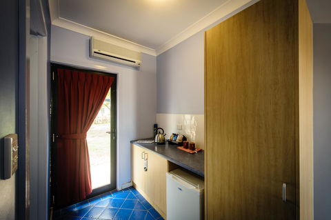 The Anglers Inn - Accommodation Rockhampton 3