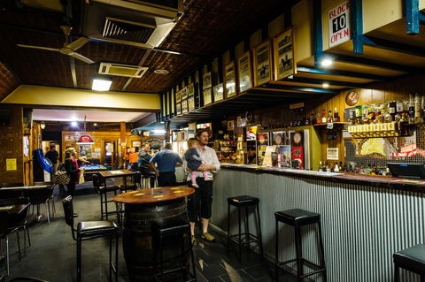 The Anglers Inn - Accommodation Rockhampton 2