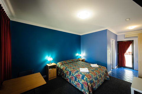 The Anglers Inn - Accommodation Rockhampton 4