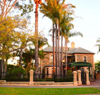 Grand Bluestone Mansion - Accommodation Rockhampton