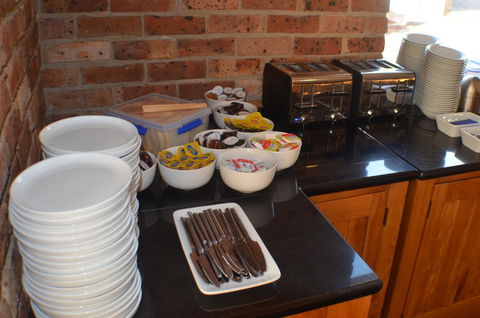 Deer Park Motor Inn Armidale - Accommodation Rockhampton 15