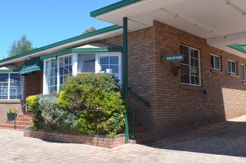 Deer Park Motor Inn Armidale - Accommodation Rockhampton 24