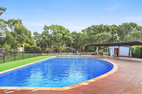 Villa 53 South Shores - Normanville S14 - Accommodation Rockhampton 9