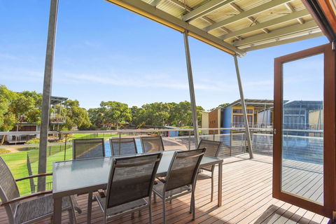 Villa 53 South Shores - Normanville S14 - Accommodation Rockhampton 4