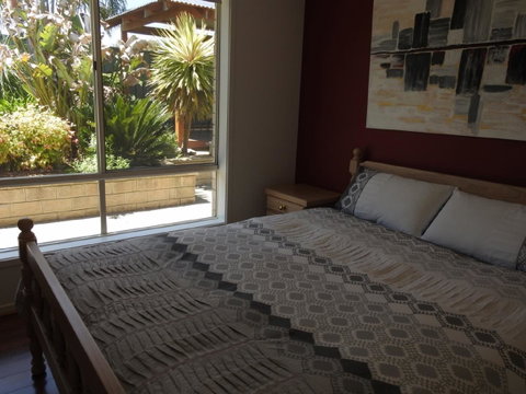 Sanctuary In The Valley - Accommodation Rockhampton 14