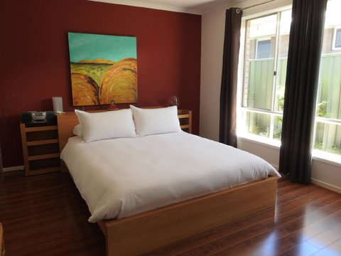 Sanctuary In The Valley - Accommodation Rockhampton 5