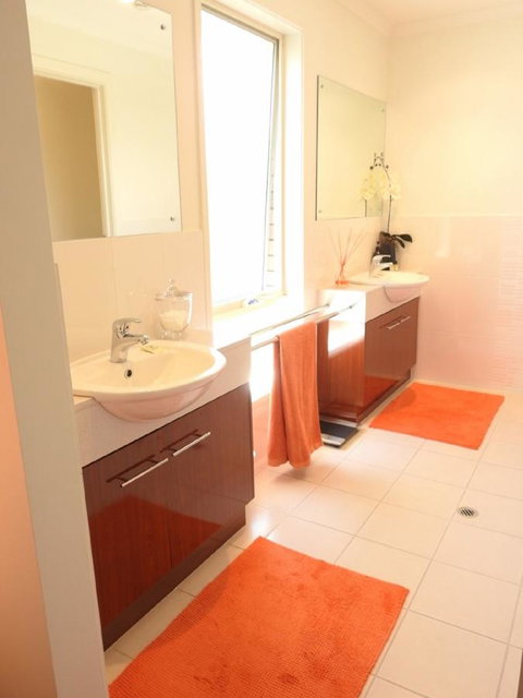 Sanctuary In The Valley - Accommodation Rockhampton 1