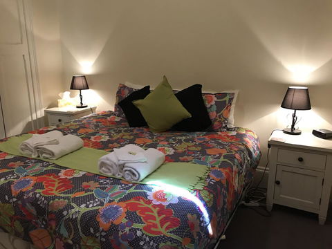 A Secret Garden - Accommodation Rockhampton 7