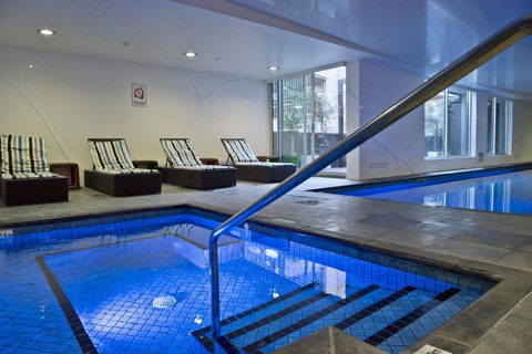 Luxury City Apt With Pool, Gym, Spa, Netflix - Accommodation Rockhampton 17