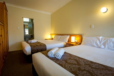 Abcot Inn - Accommodation Rockhampton 18
