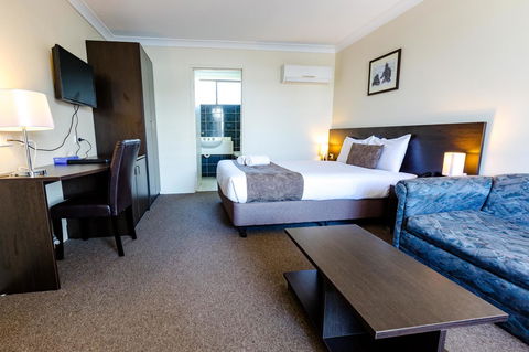 Abcot Inn - Accommodation Rockhampton 14