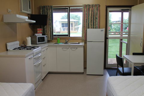 Millicent Hillview Caravan Park - Accommodation Rockhampton 36