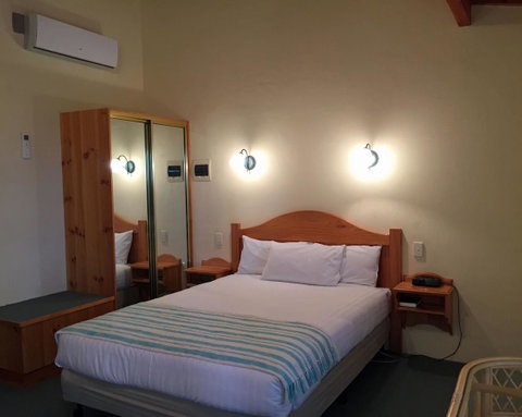Coonawarra Place Motor Inn - Accommodation Rockhampton 31