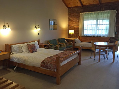 Coonawarra Place Motor Inn - Accommodation Rockhampton 28
