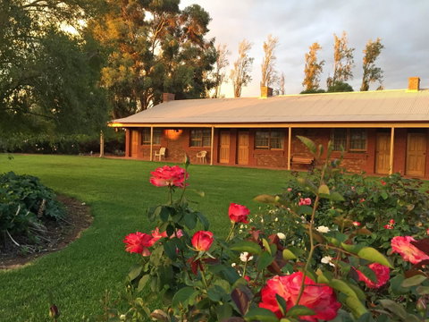 Coonawarra Place Motor Inn - Accommodation Rockhampton 38