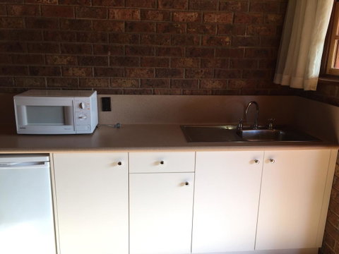 Coonawarra Place Motor Inn - Accommodation Rockhampton 14