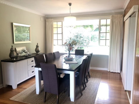 Stunning House With Beautiful Entertainment Area!! - Accommodation Rockhampton 6