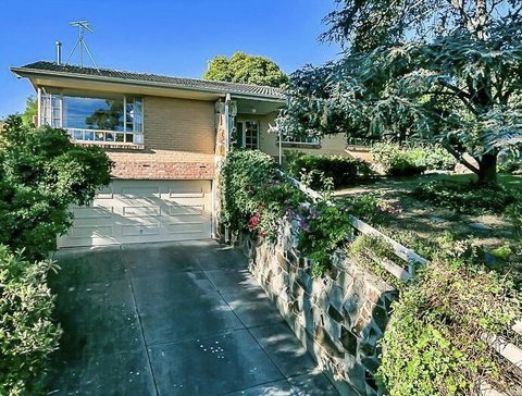 Stunning House With Beautiful Entertainment Area!! - Accommodation Rockhampton 18