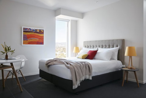 Art Series - The Watson - Accommodation Rockhampton 25