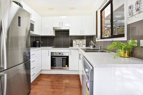 Wildwood I Pet Friendly I 5 Mins To Beach - Accommodation Rockhampton 6