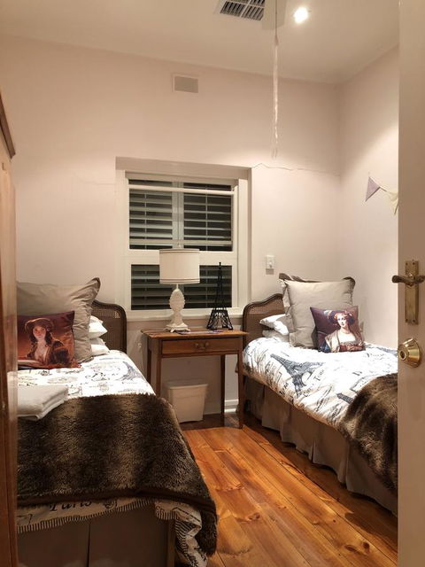 The Winemakers - Accommodation Rockhampton 9