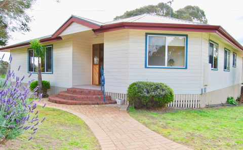 Annie\'s Balquhidder Cottage - Accommodation Rockhampton 17