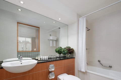 Rydges Newcastle - Accommodation Rockhampton 14