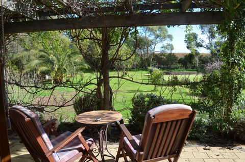Amande Bed And Breakfast - Accommodation Rockhampton 22