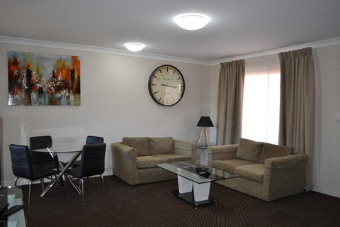 Cattlemans Country Motor Inn & Serviced Apartments - Accommodation Rockhampton 41