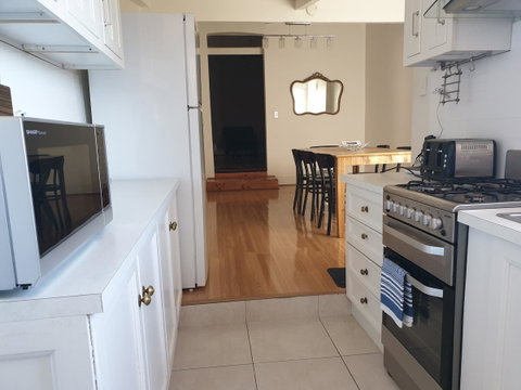 Hammond Apartments - Accommodation Rockhampton 4