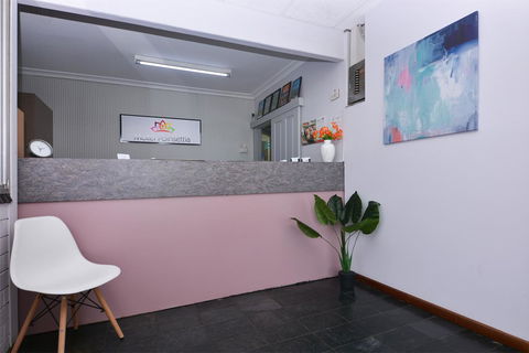 Motel Poinsettia - Accommodation Rockhampton 2